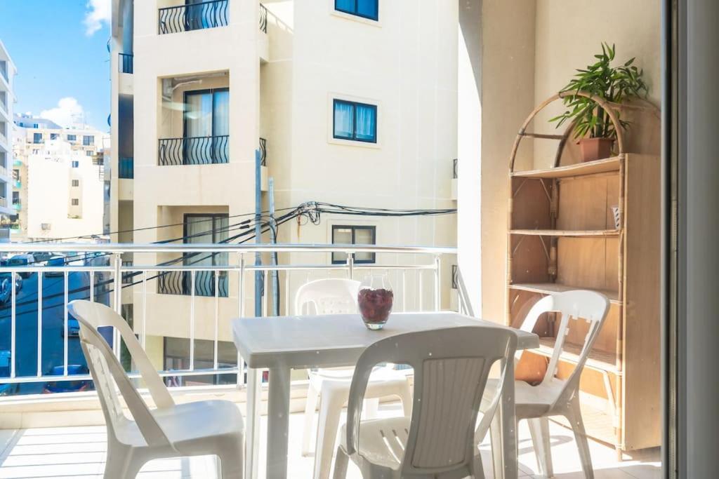 Modern Apt. Close To The Square San Pawl il-Baħar Eksteriør bilde